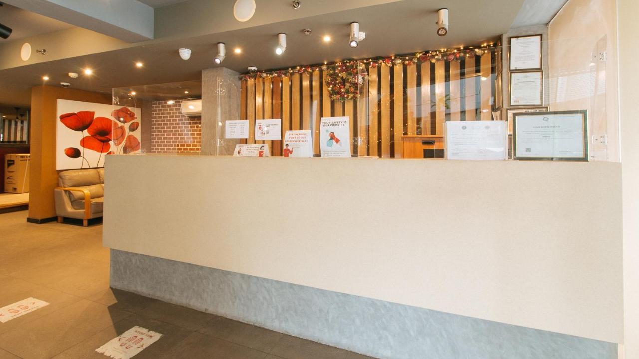 Guijo Suites Makati Makati City Екстериор снимка