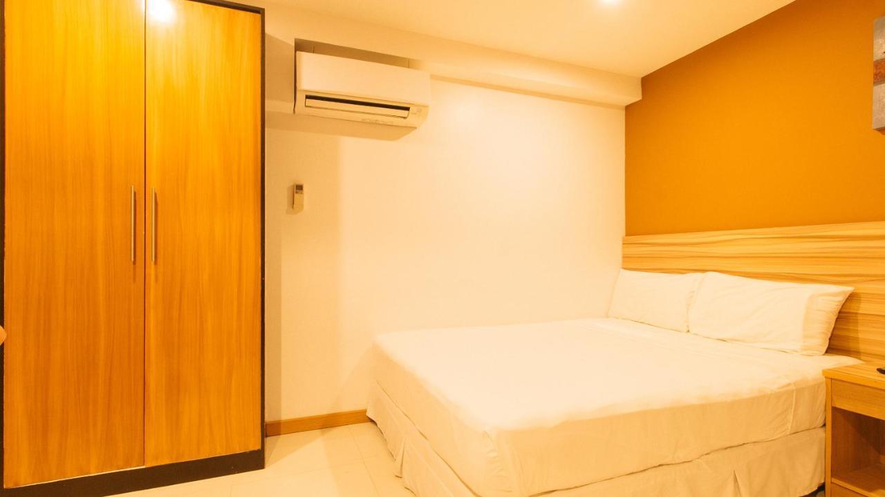 Guijo Suites Makati Makati City Екстериор снимка