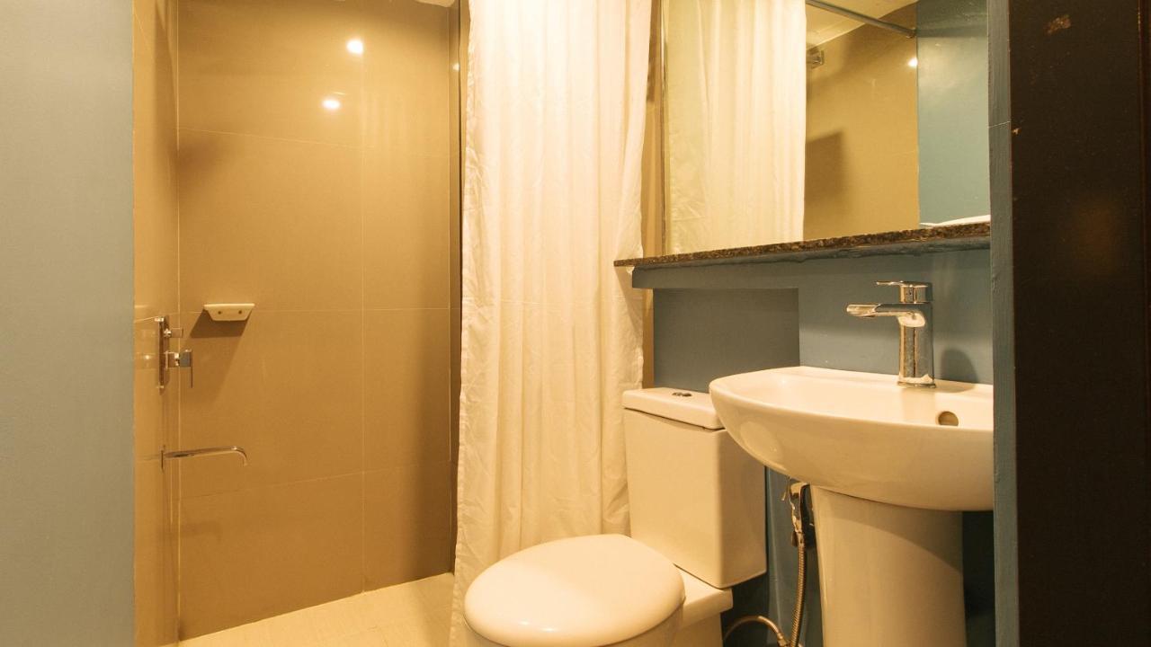 Guijo Suites Makati Makati City Екстериор снимка