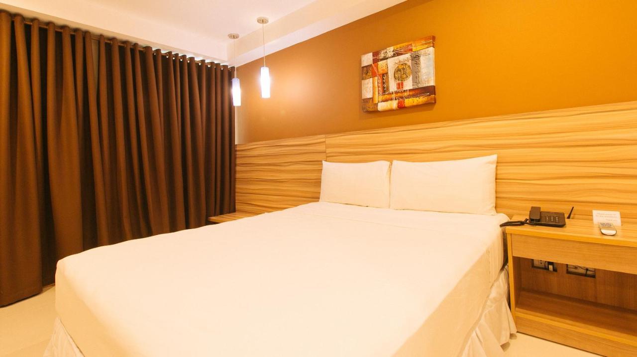 Guijo Suites Makati Makati City Екстериор снимка