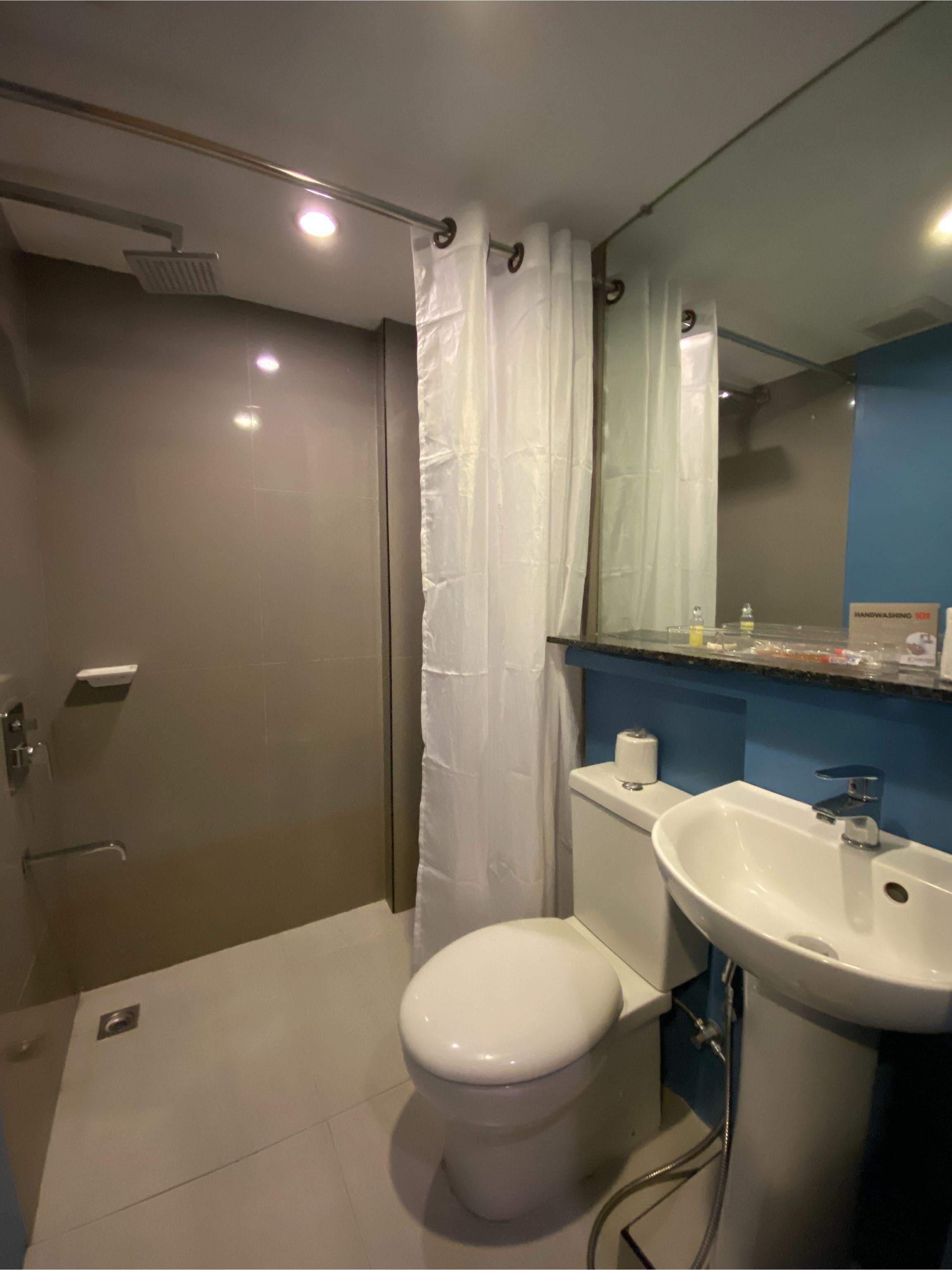 Guijo Suites Makati Makati City Екстериор снимка